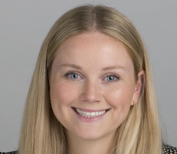 A headshot of alumna Pippa Frizelle