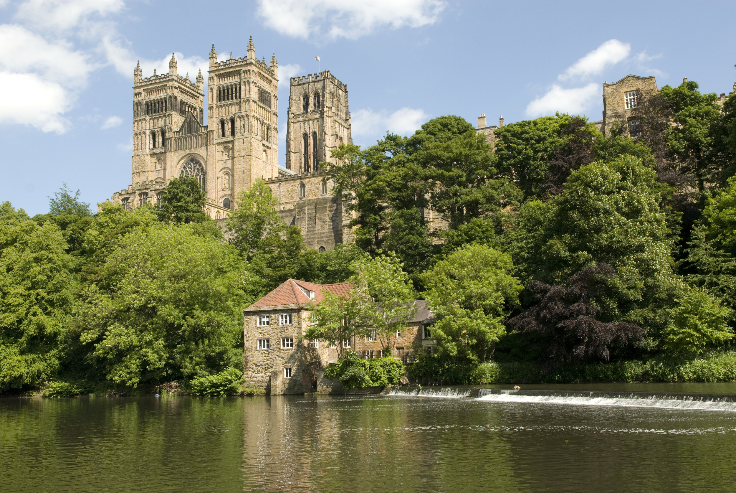 TView of Durham Cathedral across the River Wear