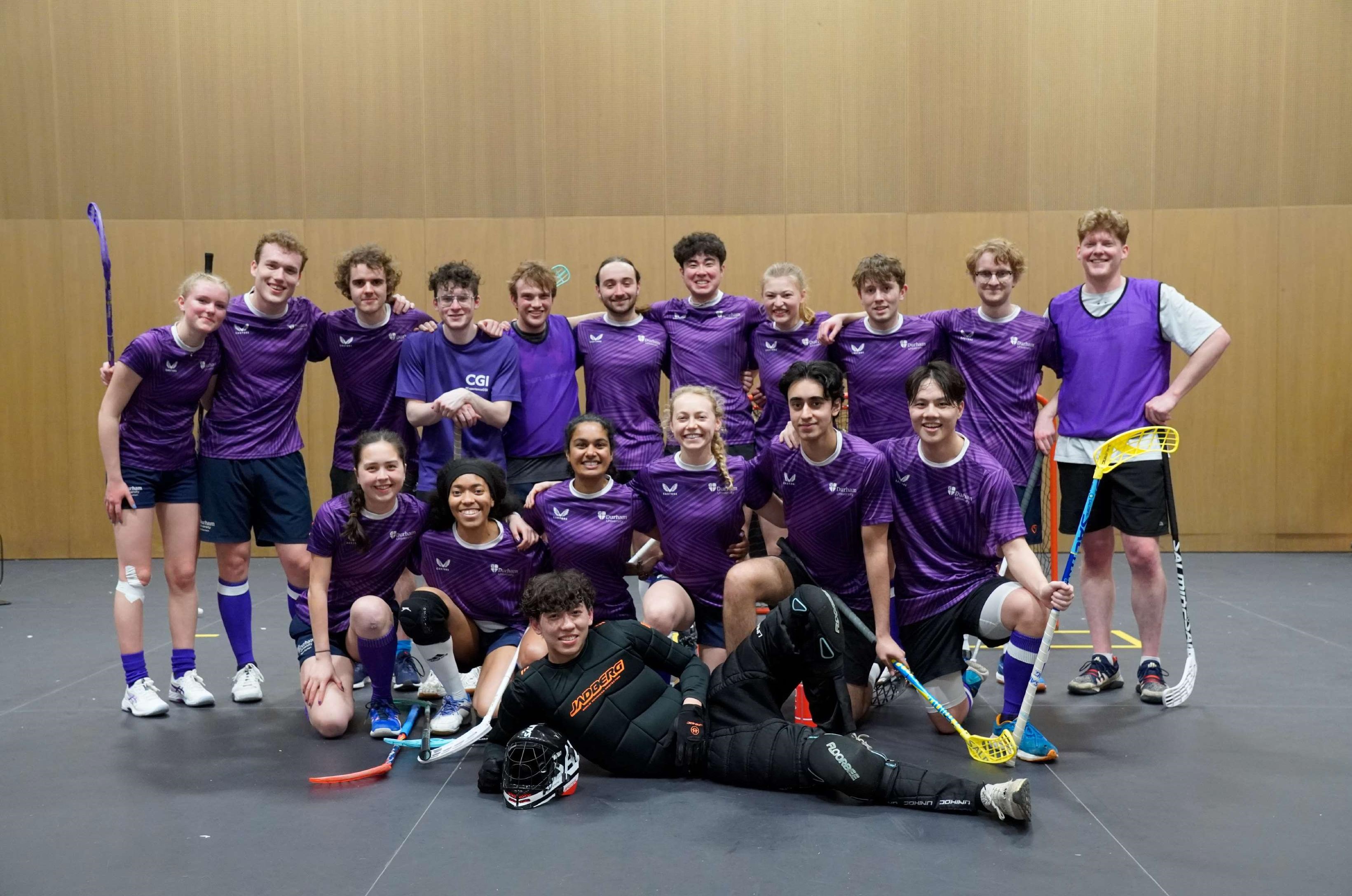 Floorball team picture after a fixture