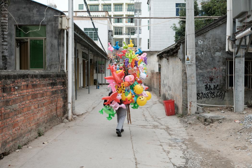 Huixincun Village, Hainan, China, 2017 © James Sebright